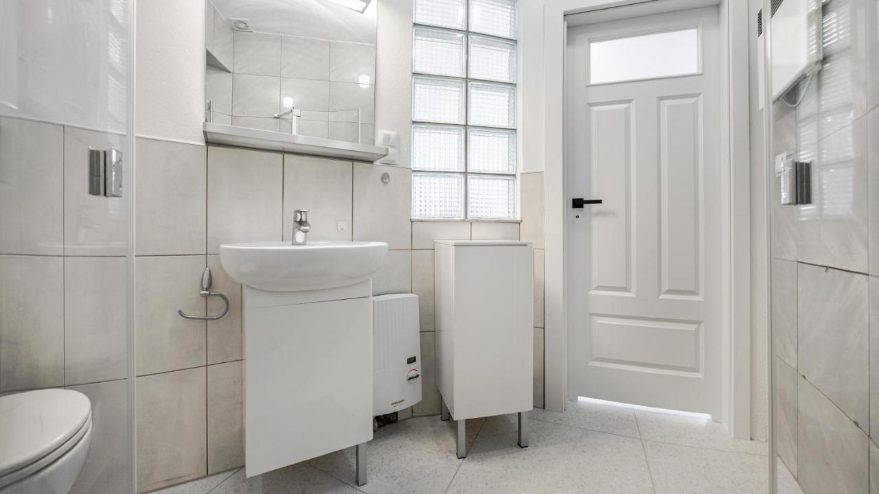 Apartamenty Sun & Snow Traugutta Plaza Сопот Экстерьер фото